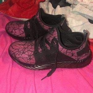 indestructible,durable and shatterproof shoes